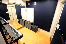 akasaka_7Bbooth_220930.jpg